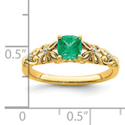 14k Gold Polished Emerald and Diamond Ring