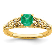 14k Gold Polished Emerald and Diamond Ring
